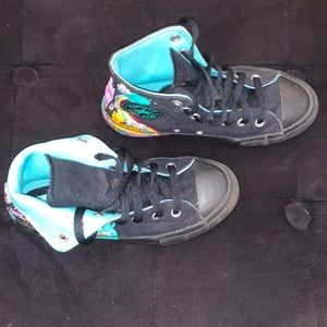 Converse All⭐️Star high tops size 2